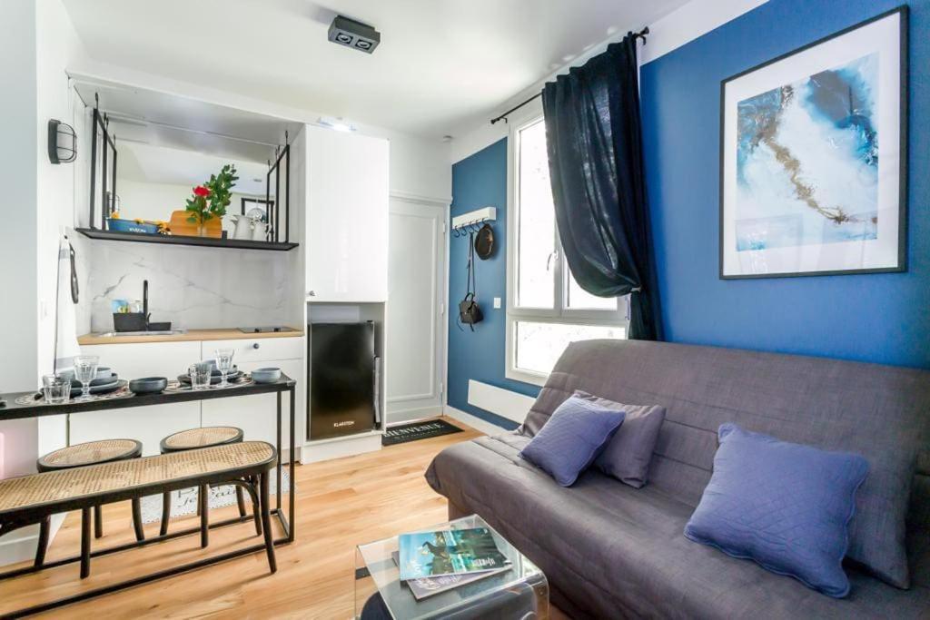 C Cozy Batignolles Apt, Metro Right At Your Doorstep Apartment *