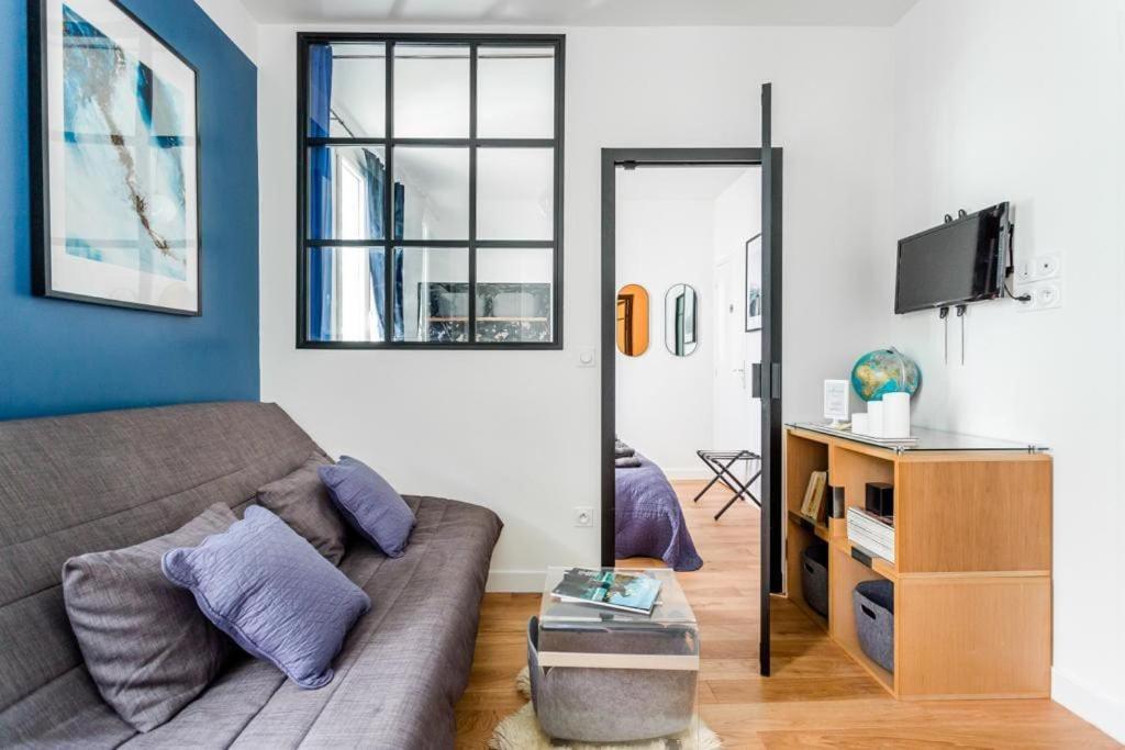 C Cozy Batignolles Apt, Metro Right At Your Doorstep Apartment *