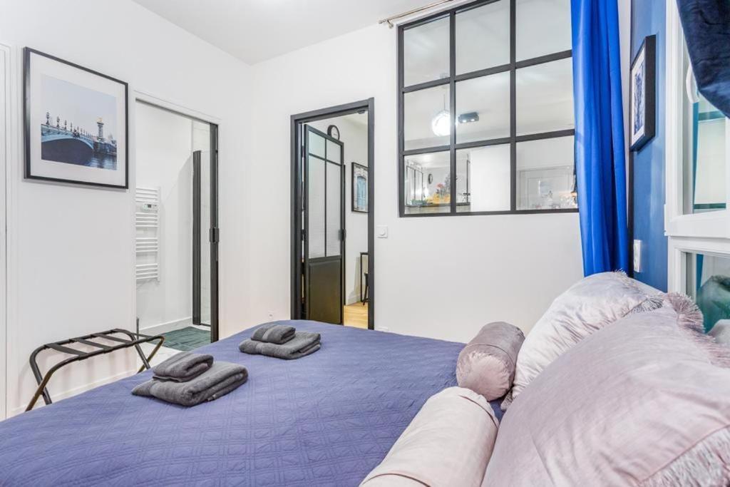 Apartment C Cozy Batignolles Apt, Metro Right At Your Doorstep *